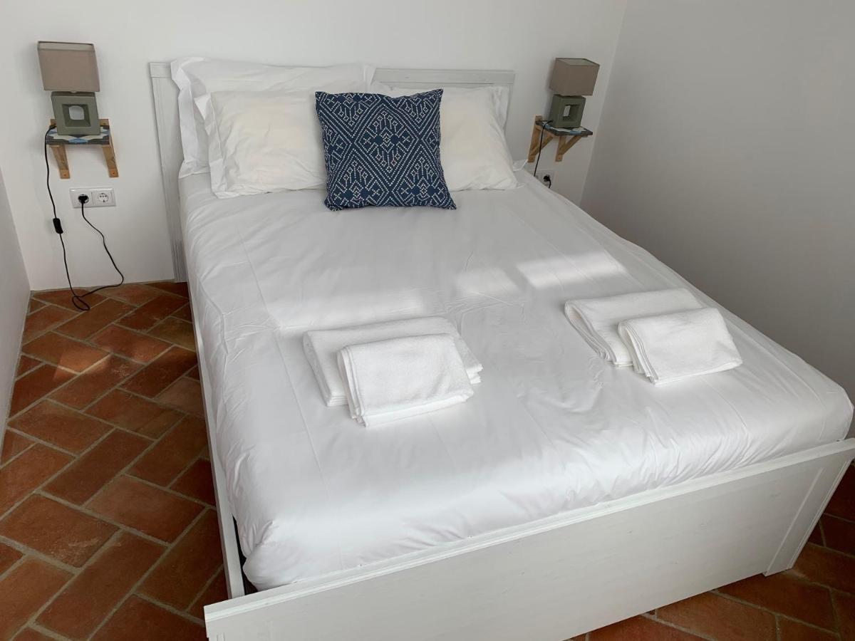 Stylish Townhouse With Gallery In The Heart Of Tavira For Two Luaran gambar