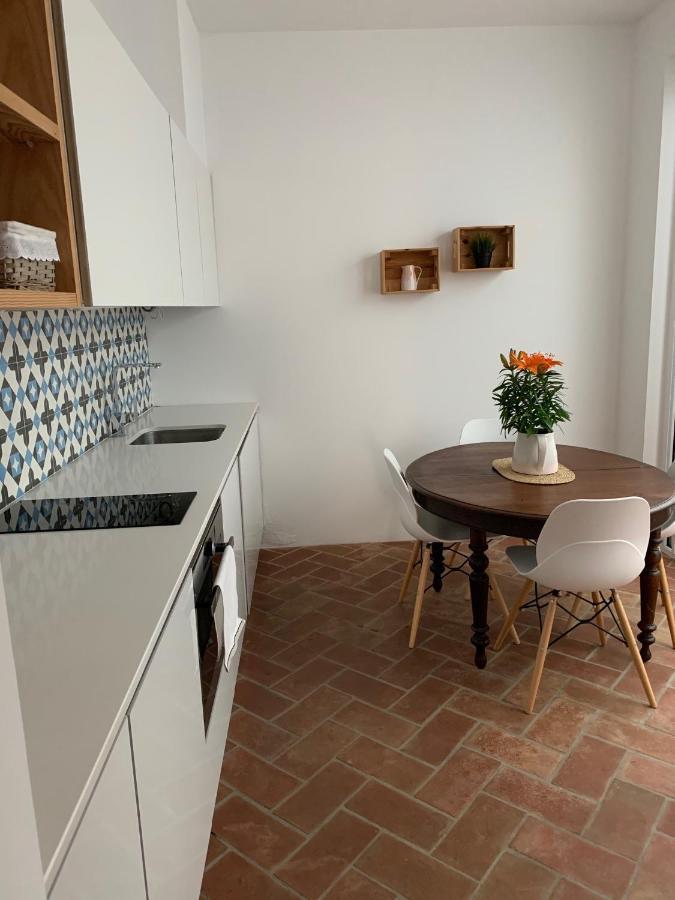 Stylish Townhouse With Gallery In The Heart Of Tavira For Two Luaran gambar